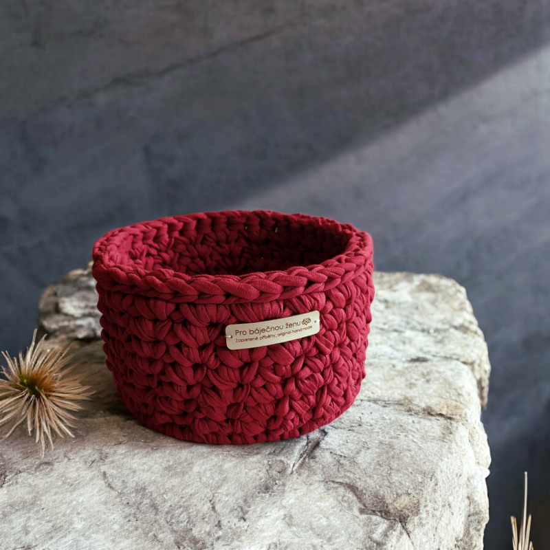 hackovany kosik vinovy bordo burgundy